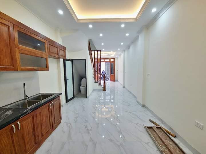 BÁN NHÀ RIÊNG QUẬN TÂY HỒ - 32M2 - GIÁ HƠN 6 TỶ